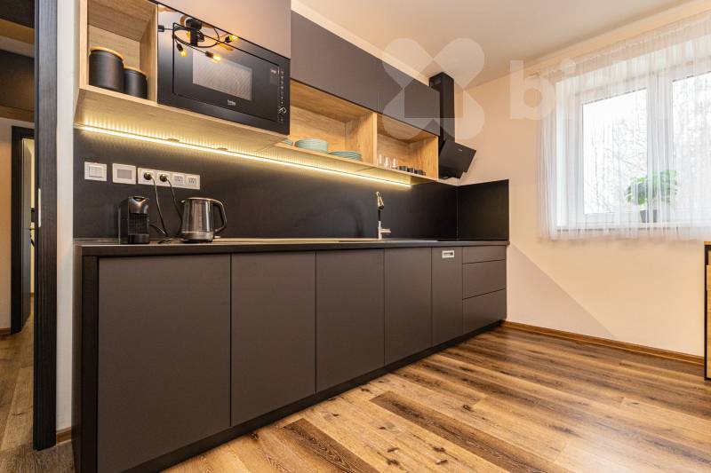 Nabídka prodeje apartmánového bytu 2+kk s balkonem. Vrbno pod Pradědem.