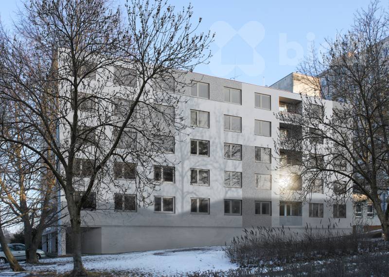 Pronájem zařízeného bytu 1+kk v centru Zlína