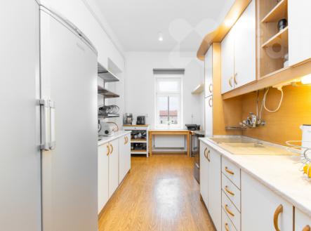 Prodej bytu, 2+1, 92 m²