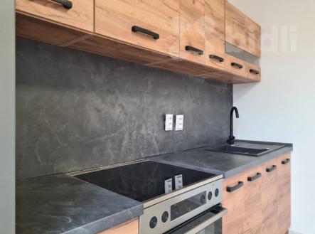 Pronájem bytu, 1+1, 37 m²