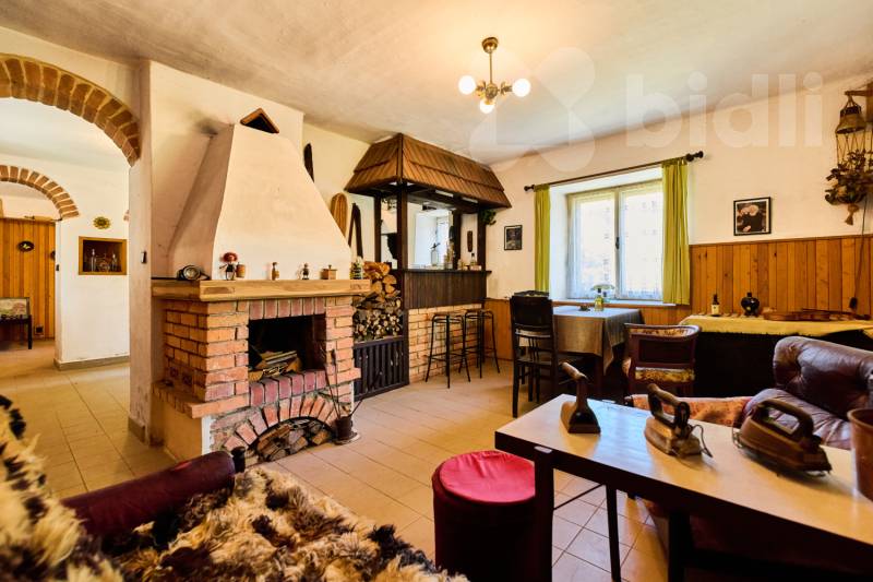 Prodej rodinný dům 5+1 (CPP 147m2), garáž 20 m2, pozemek 552m2, Kaly