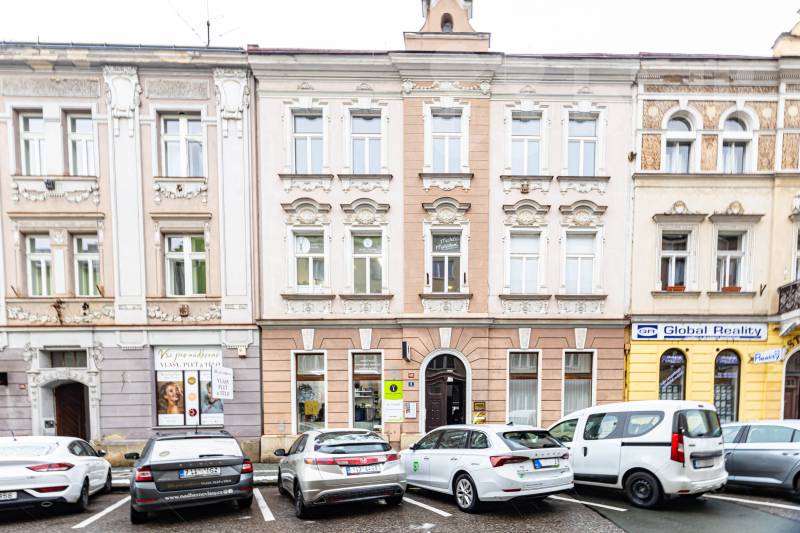 Prodej komerční nemovitosti 576 m2, Havlíčkova, Hradec Králové