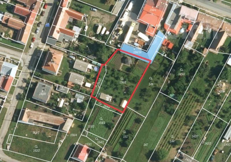 Výjimečný pravidelný rovný stavební pozemek - Čejkovice, okres Znojmo