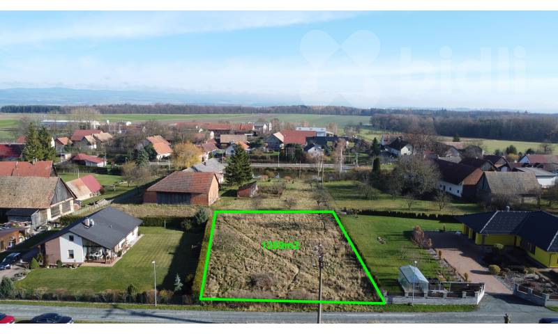 stavební pozemek 1269m2 v Byzhradci u Solnice