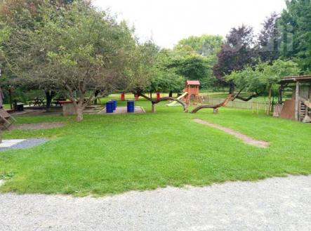 Pronájem domu/vily, 355 m²