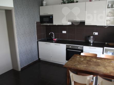 Pronájem domu/vily, 80 m²