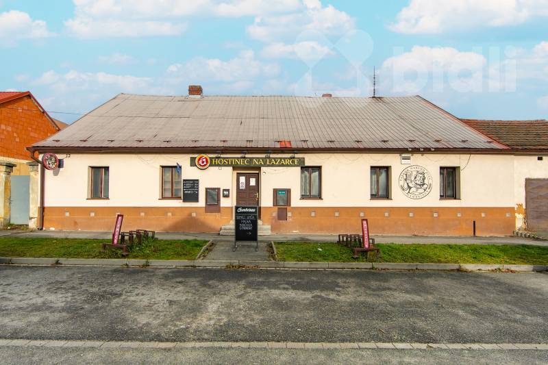 Prodej luxusního pozemku v širším centru obce Nýřany