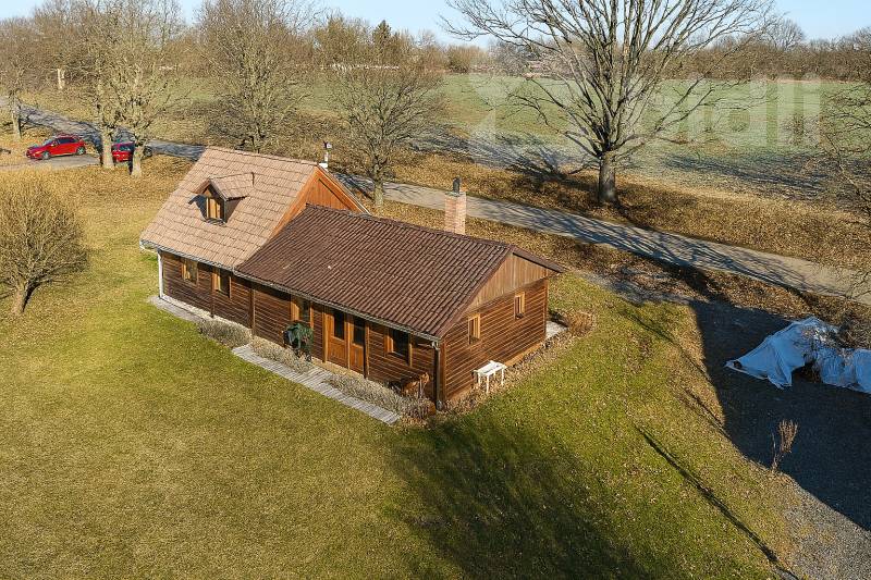 Prodej chaty 2+1, 110 m2,  pozemek 656m2, Sedlec - Vlhlavy, Jihočeský kraj