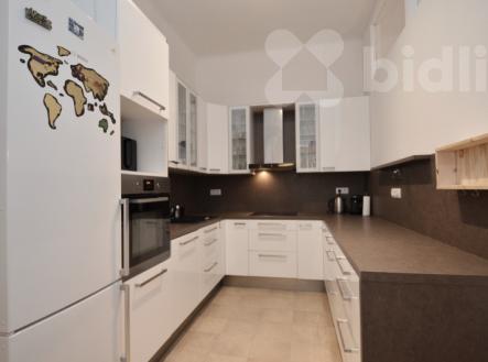 Pronájem bytu, 3+kk, 76 m²