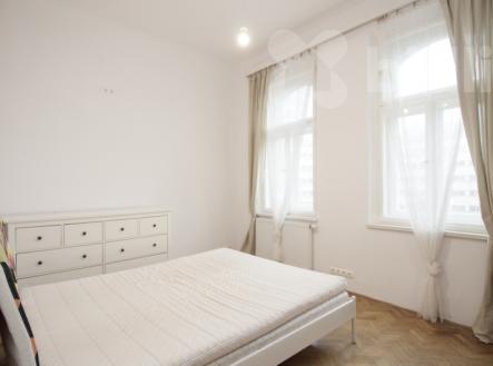 Pronájem bytu, 3+kk, 76 m²