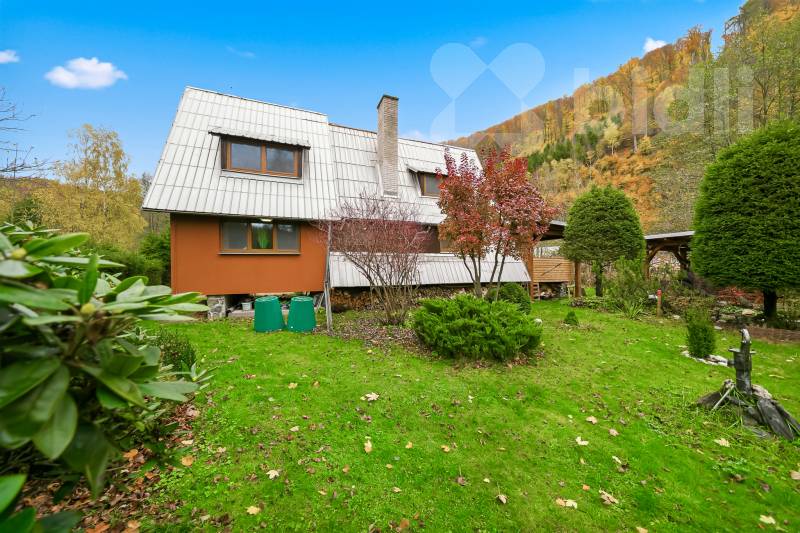 Prodej chaty 102m2, pozemek 878m2, Hrubá Voda