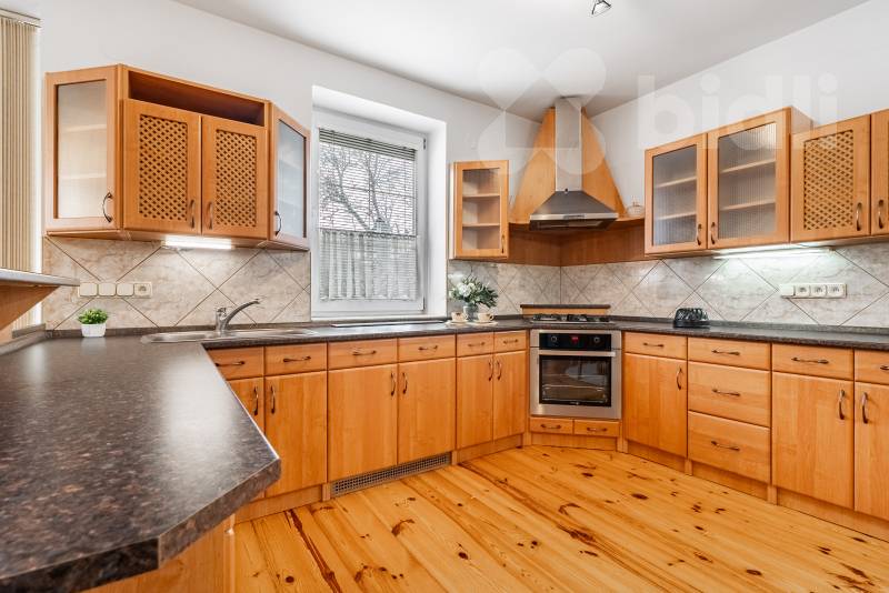 Prodej domu 4+1, pozemek 586, Jilem