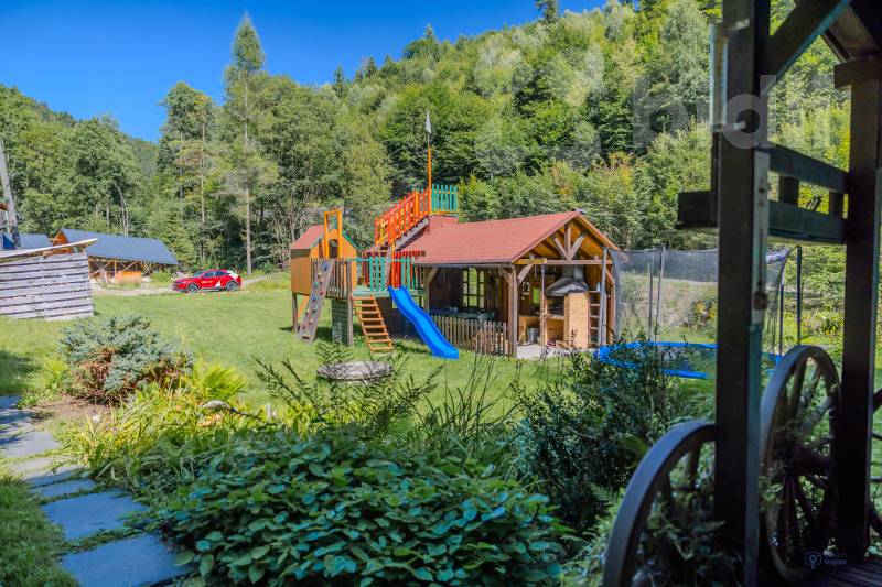 Prodej penzionu 513m2, pozemek 1681m2, Branná