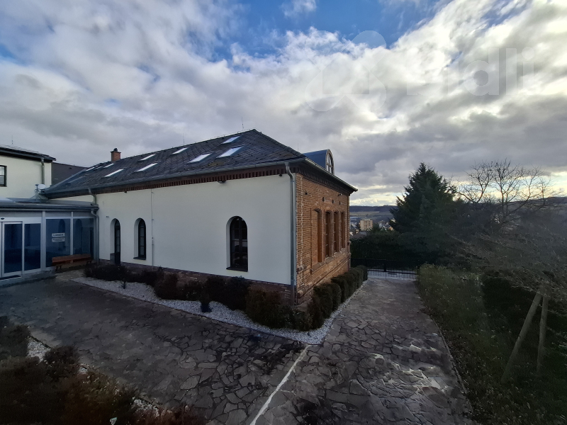 Pronájem kancelářských prostor 308 m2 v Berouně