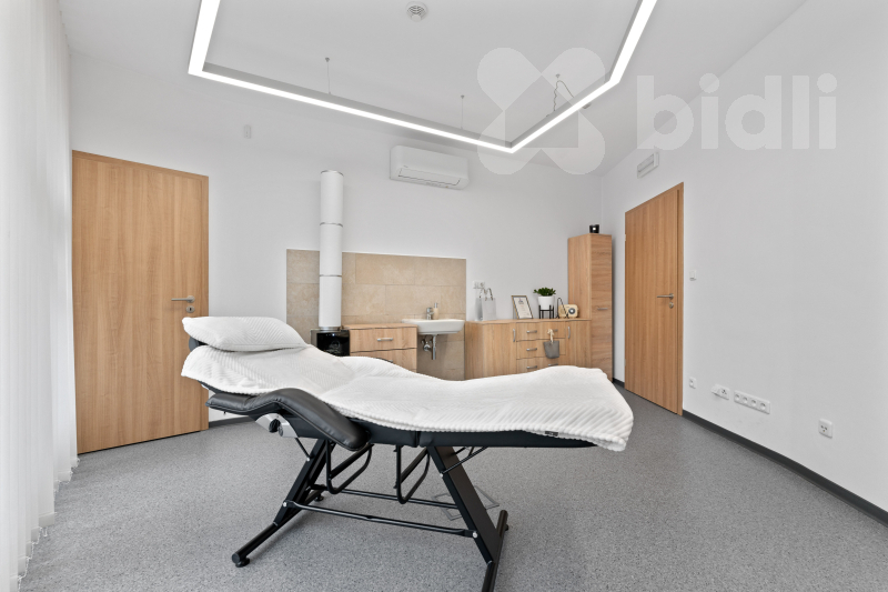 Pronájem kanceláře / ordinace 24 m²