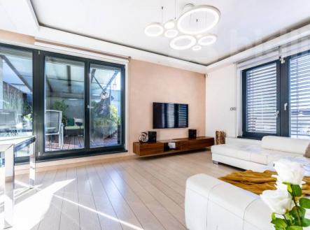 Prodej bytu, 3+kk, 97 m²