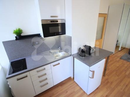Pronájem bytu, 1+kk, 27 m²