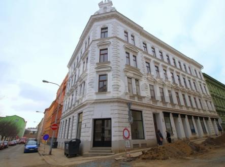 Pronájem bytu, 1+kk, 27 m²