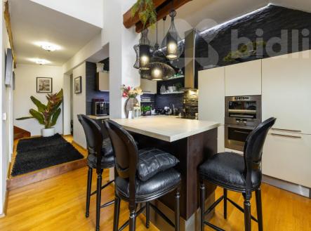 Pronájem bytu, 3+kk, 147 m²