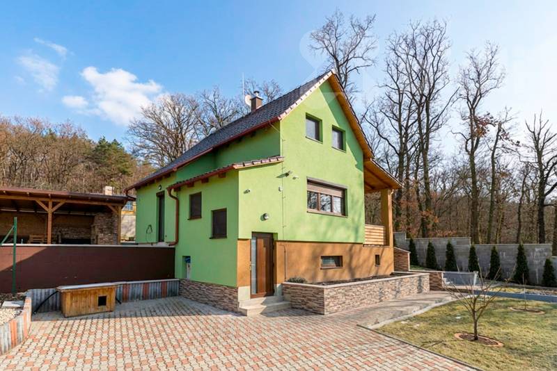 Pronájem domu 4kk, 85 m2, pozemek 816 m2, Komořany