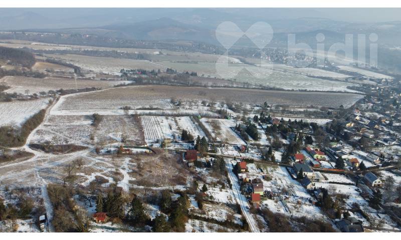 Prodej pozemku v Lovosicích - 1 012 m²