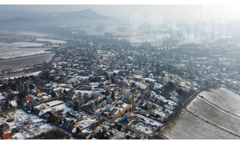 Prodej pozemku v Lovosicích - 1 012 m²