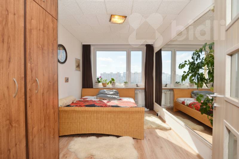 Byt 3+1/L, 80 m2, panel, DV, Praha Stodůlky