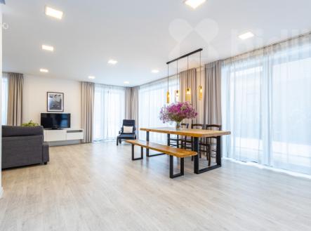 Prodej domu/vily, 194 m²