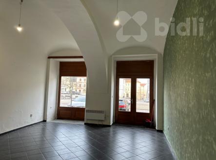 Pronájem obchodní prostor, 35 m²