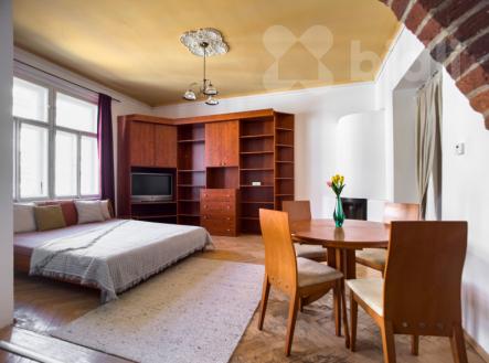 Pronájem bytu, 1+kk, 56 m²