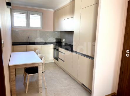 Pronájem bytu, 2+1, 60 m²