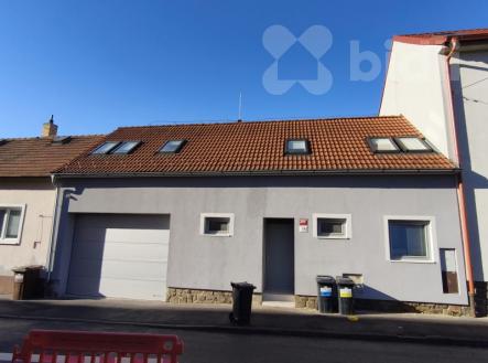 Pronájem bytu, 3+kk, 62 m²