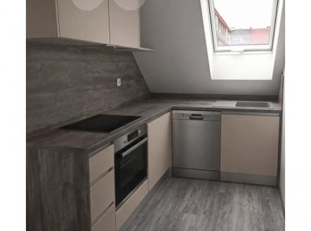 Pronájem bytu, 3+kk, 62 m²