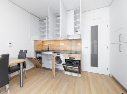Pronájem bytu, 1+kk, 33 m²
