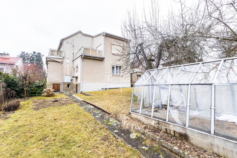 Prodej rodinného domu 6 + KK s pozemkem o rozloze 1265 m2na Dobré Vodě