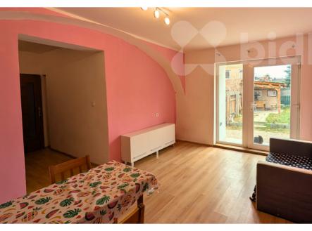 Pronájem bytu, 1+1, 40 m²