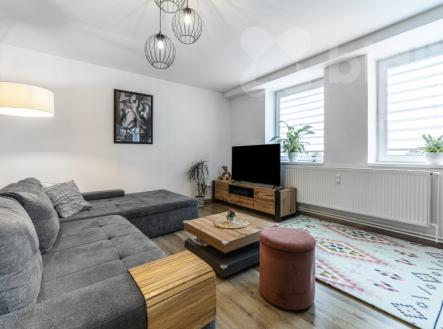 Pronájem bytu, 3+kk, 76 m²