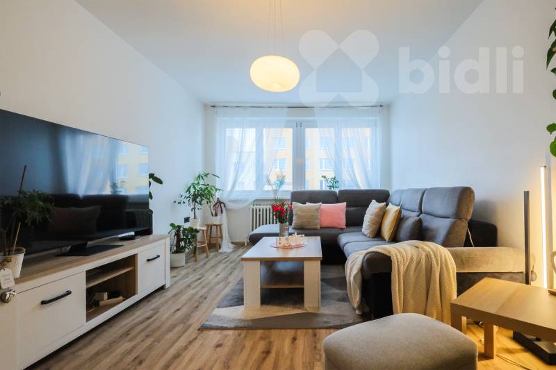 Prodej světlého bytu 3+1 v klidné části Brandýsa nad Labem