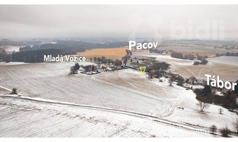 Prodej velkorysého stavebního pozemku 3 200 m2, Domamyšl