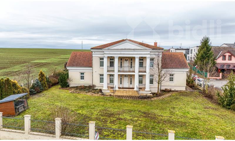 Vila, 434 m2, pozemek 2421 m2, Vodochody, Praha Východ