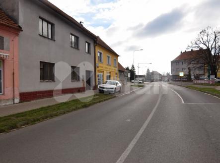 Prodej komerčního objektu, jiný, 498 m²