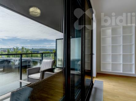 Pronájem bytu, 3+kk, 97 m²