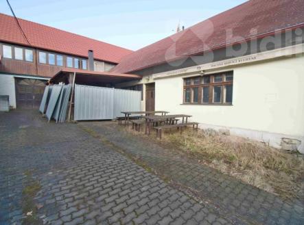 Prodej komerčního objektu, jiný, 194 m²