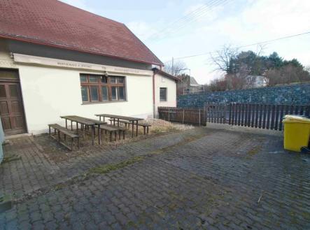 Prodej komerčního objektu, jiný, 194 m²