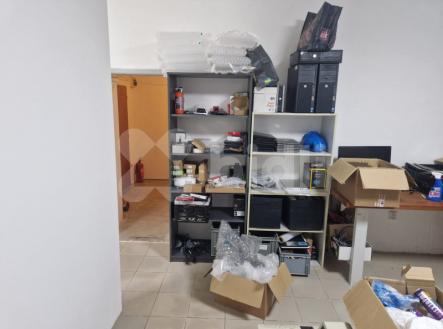 Pronájem kanceláře, 42 m²