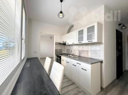 Prodej bytu, 2+1, 43 m²