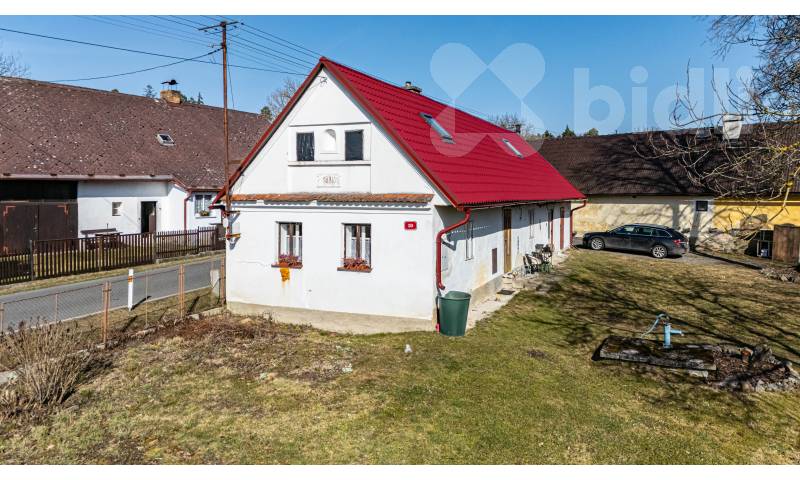 Exkluzivní prodej rodinný dům 2+kk s potenciálem rozšíření, pozemek 1217 m2, Zahrádka u Čížkova