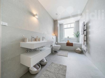 Prodej bytu, 4+kk, 192 m²