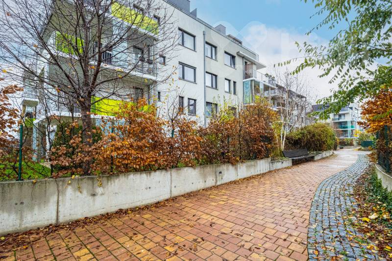 3+kk s terasou Rezidence Nové Chabry, Praha 8