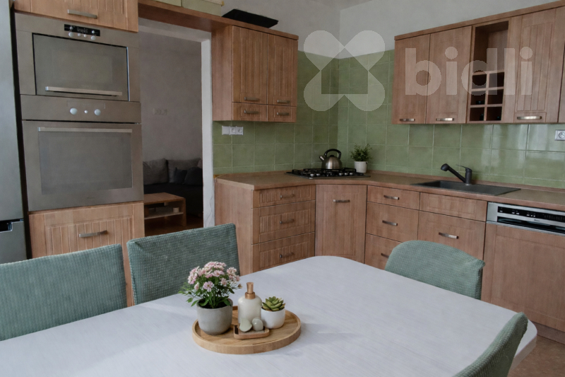 Prodej slunného bytu 3+1, 72 m2, Vsetín - ul. Dětská